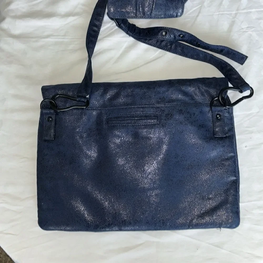 NWOT Matt & Nat Live Beautifully padded vegan suede.